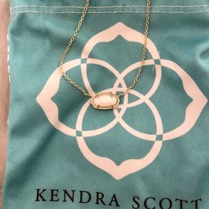 Kendra Scott Elisa Gold Pendent Necklace
